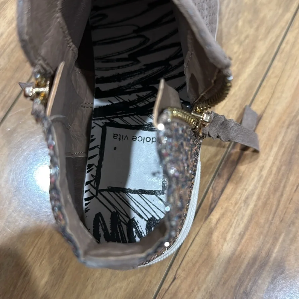 Girl’s Brown & glitter Slip-On ankle boots size 2